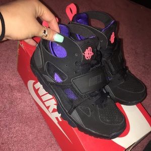 COPY - Huaraches Sneakers